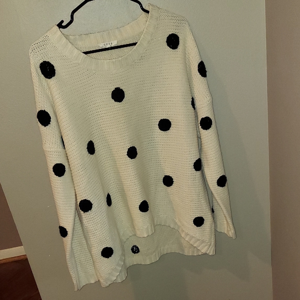 Cozy Oversized Black Cream Polka Dot Sweater M/L